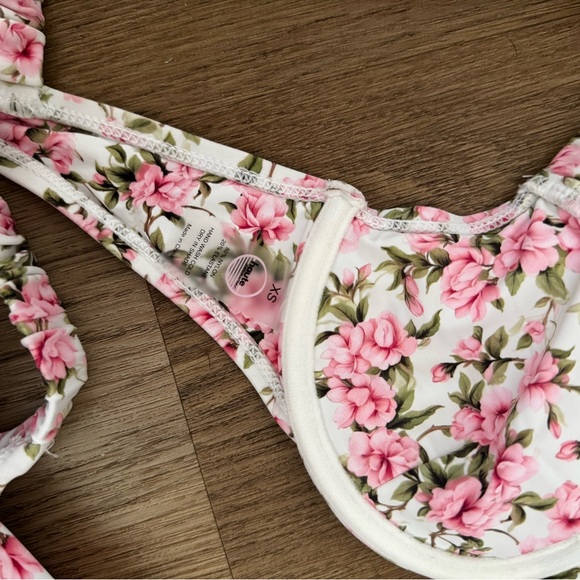 Floral Bikini Set with Wrap - Picture 6 of 6